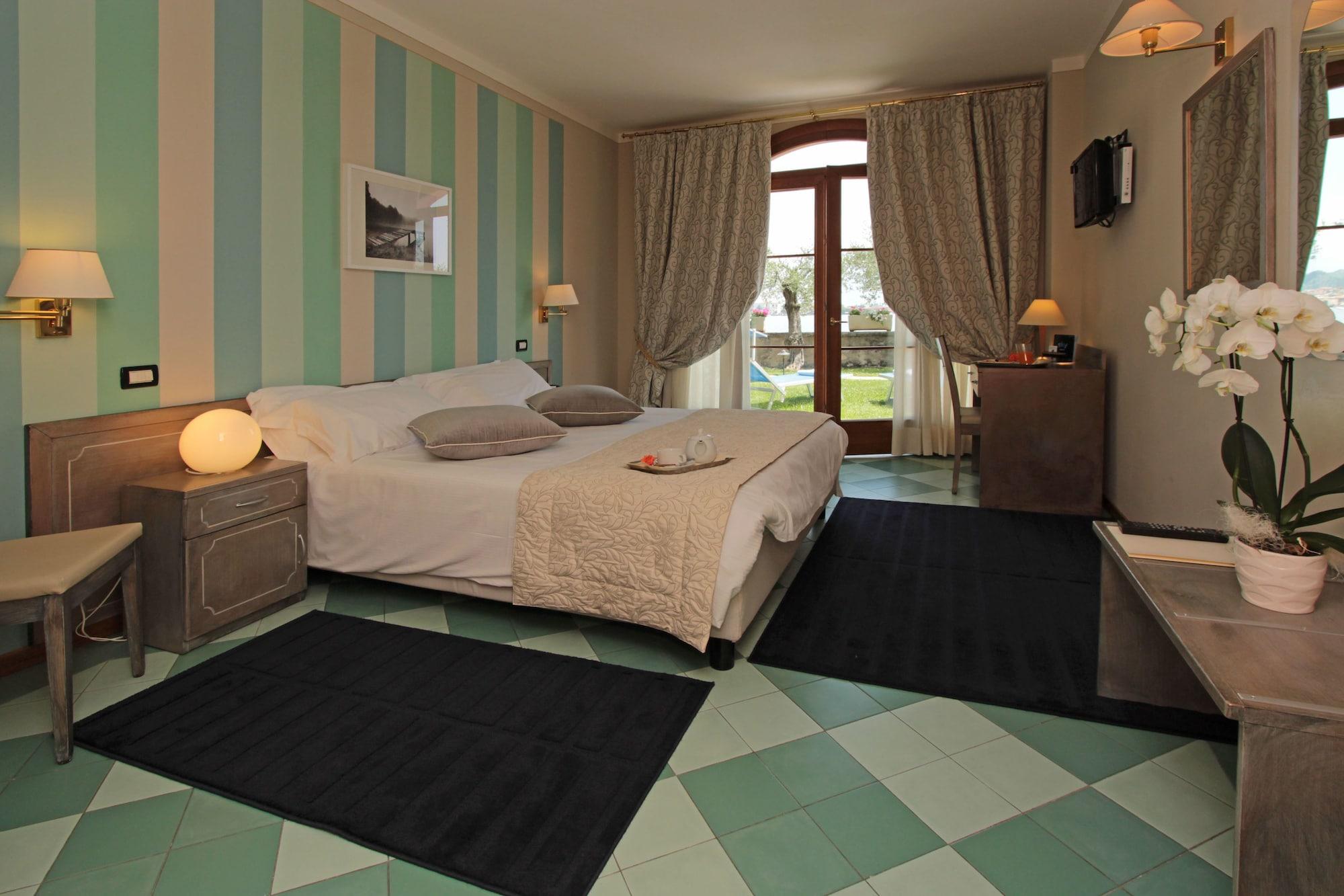Hotel Villa Maria Au Lac - Estella Hotels Italia Тосколано Мадерно Екстериор снимка