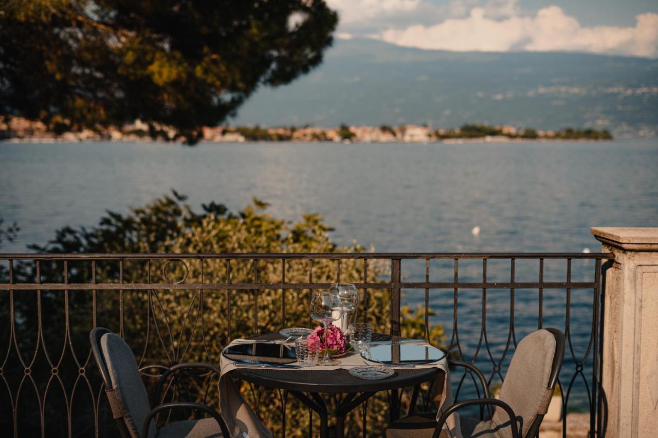Hotel Villa Maria Au Lac - Estella Hotels Italia Тосколано Мадерно Екстериор снимка