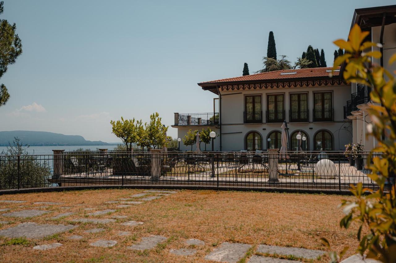 Hotel Villa Maria Au Lac - Estella Hotels Italia Тосколано Мадерно Екстериор снимка